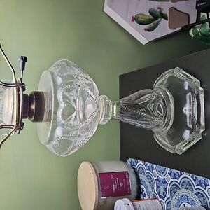 Antique "Sweetheart" pattern glass lamp.  Comes with Chimney.
